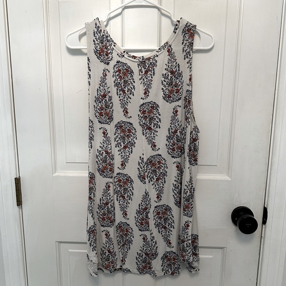 Old Navy Luxe Swing Tank - XL - Picture 3 of 3